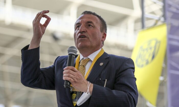 MKE Ankaragücü’nde yeni başkanı Faruk Koca oldu