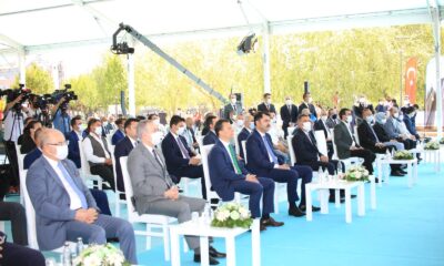 Mogan Gölü Kıyı Bandı Çevre Düzenlemesi Projesi’nin birinci etabı açıldı