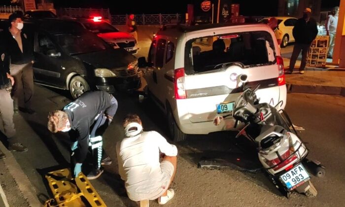 Motosiklet kaza yapan araca çarptı, sürücü arka camdan içeriye girdi