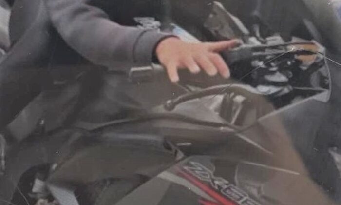 Motosiklet tutkusu baba oğlu ayırdı