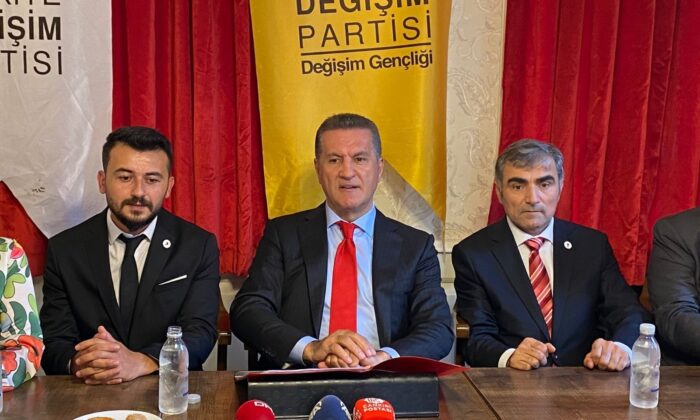 Mustafa Sarıgül: “Pusulamız insan, rotamız ise insanca bir yaşam”