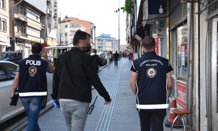 Nevşehir’de aranan 9 kişiden 5’i tutuklandı