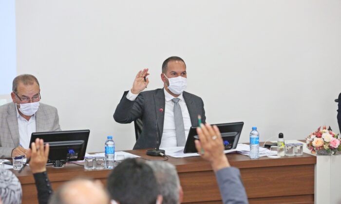 Niğde Belediyesi, pandemide faaliyetlerini durduran esnafa bin 500 TL hibe verecek