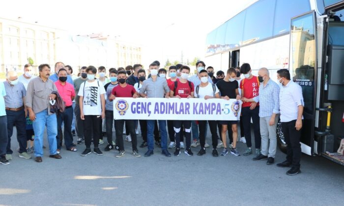 Niğde polisi, başarılı öğrencilere Çanakkale’yi gezdirecek
