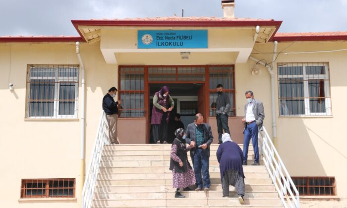 Niğde’de 4 köyde muhtarlık seçimi yapıldı