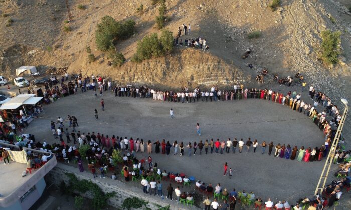 Normalleşme süreciyle birlikte aşiret düğünleri başladı