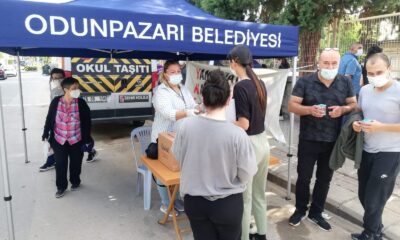 Odunpazarı Belediyesi YKS’ye giren üniversite adaylarının yanında oldu