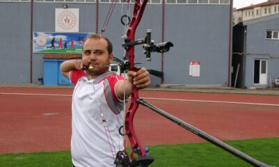 Okçuluk milli takım oyuncusu Evren Çağıran, yeni şampiyonlar yetiştiriyor