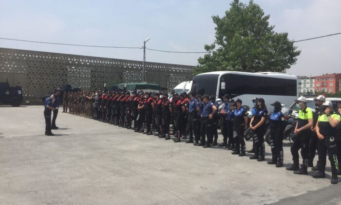 Okmeydanı’nda  Özel Harekat destekli dev asayiş denetimi