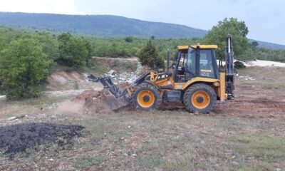 Ormanlık alana atılan çöpler temizlendi