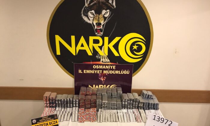 Osmaniye’de 13 bin 972 adet sentetik ecza hap ele geçirildi