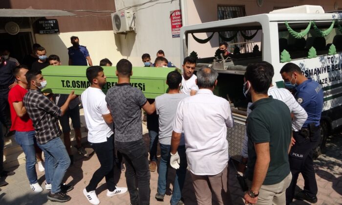 Osmaniye’de jandarma özel harekatçı evinde ölü bulundu