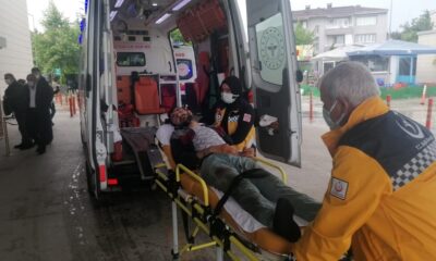 Oto yıkamacıda elektrik akımına kapıldı