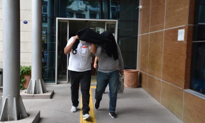 Otomobil dolandırıcıları yine EFT yalanıyla kandırdı