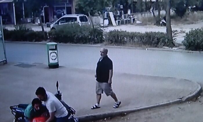 (ÖZEL) ’Binbir surat’ hırsızlık şüphelisi polisler tarafından böyle yakalandı