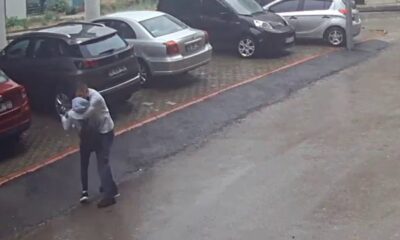 (Özel) Bursa’da güpegündüz kadınlara taciz kamerada