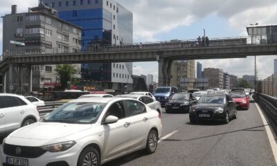 (Özel) E-5 Karayolu’nda feci kaza: Nişanlı çift dehşeti yaşadı