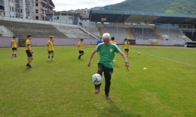 (Özel haber) 83 yaşındaki antrenör 58 yıldır takımın başında
