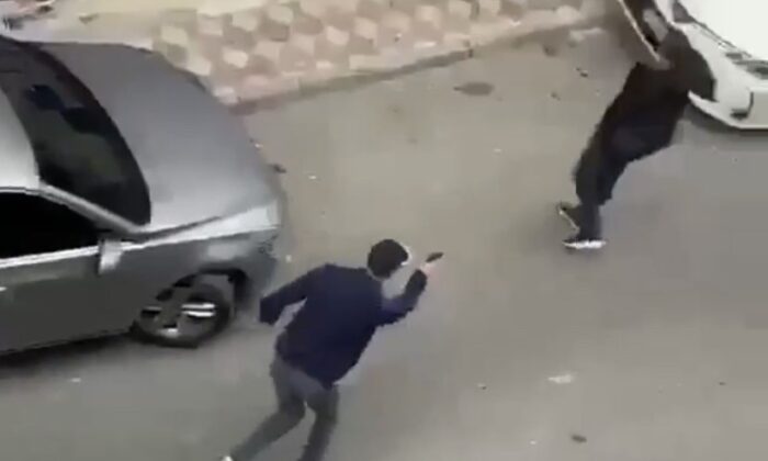 (Özel) İstanbul’da dehşet anları kamerada: Sokak ortasında güpegündüz kurşun yağdırdı