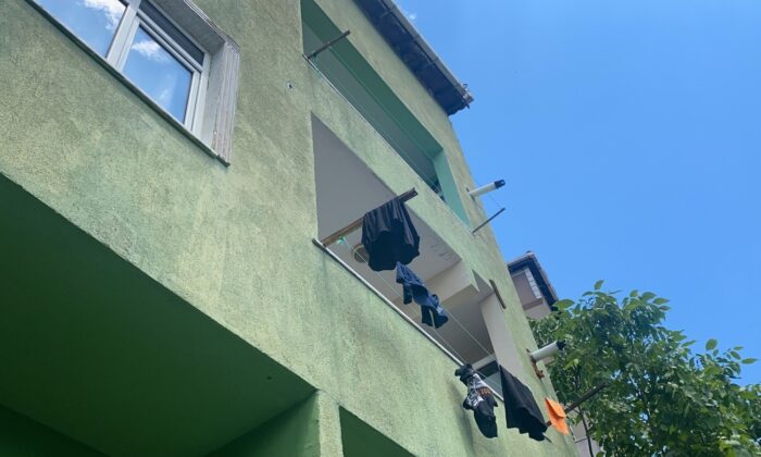 (Özel) İstanbul’da feci olay: 5 yaşındaki çocuk balkondan düştü