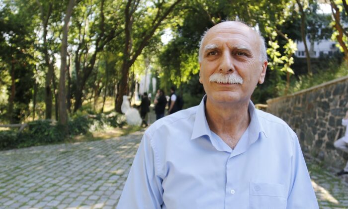 (Özel) İstanbul’da korsan fotoğrafçı denetimi