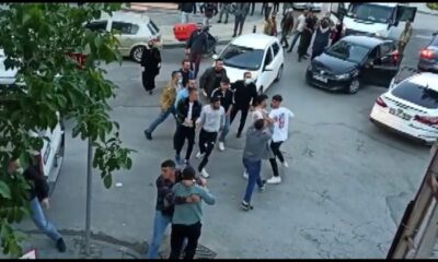 (Özel)Pendik’te yol verme kavgasında “Superman punchlı” müdahale