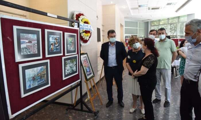 ‘Pandemi günlükleri’ temalı sergi açıldı