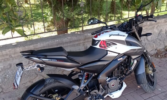 Park halindeki motosiklet çalındı