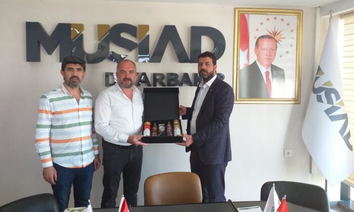 Pehlivan il il gezip Düzce’nin ürünlerini tanıtıyor