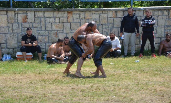 Pehlivanlar, Kırkpınar’a Korkuteli’nde hazırlanıyor