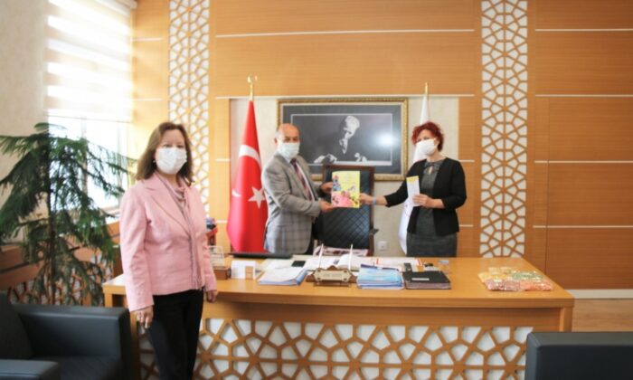 Proje, Müdür Başyiğit’e tanıtıldı