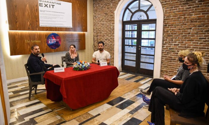 Quarantine Exit, söyleşilerle sona erdi