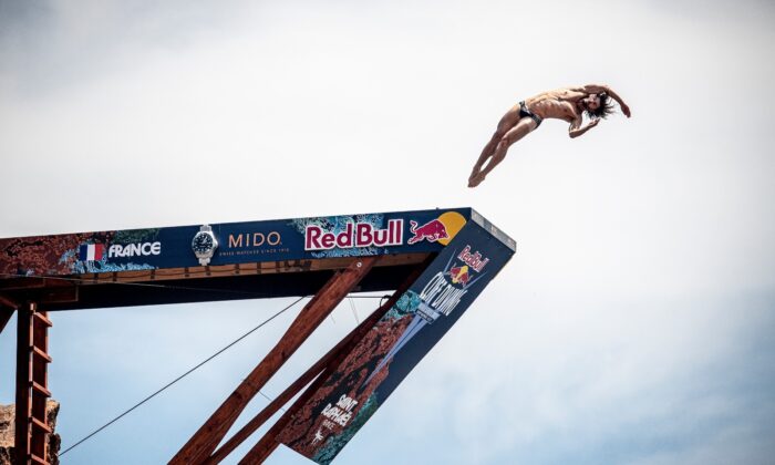Red Bull Cliff Diving Fransa’da başladı