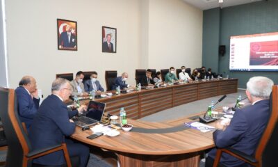 Rektör Levent, kamu sanayi işbirliği kapsamında yürütülen faaliyetler ile ilgili bilgilendirme sunumu yaptı