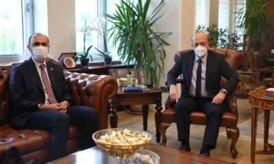 Rektör Türkmen, Çalışma ve Sosyal Güvenlik Bakanını ziyaret etti