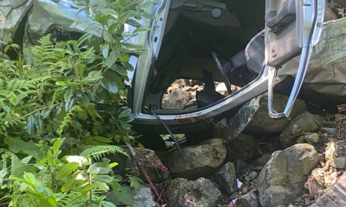 Rize’de trafik kazası: 2 ölü, 1 yaralı