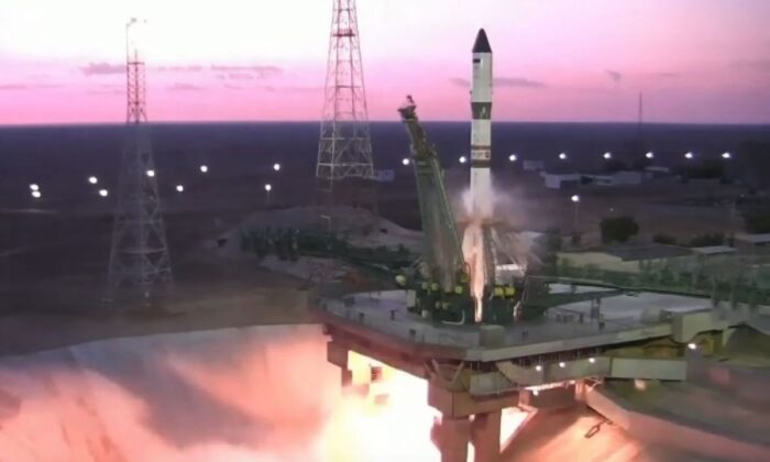 Rusya, Uluslararası Uzay İstasyonu’na kargo aracı fırlattı