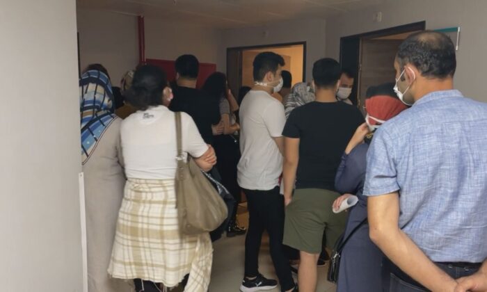 Saat 24 itibariyle, 1 Milyon 416 Bin 795 doz aşı yapıldı