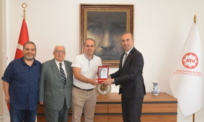 Sabuncu ailesinden ATÜ’ye bin adet mandalina ağacı