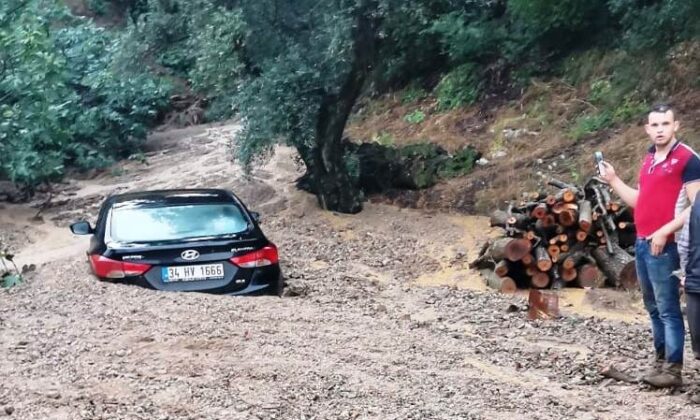 Sağanak yağış Köşk’te etkili oldu