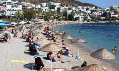 Sahillerin dolması turizmcileri heyecanlandırdı