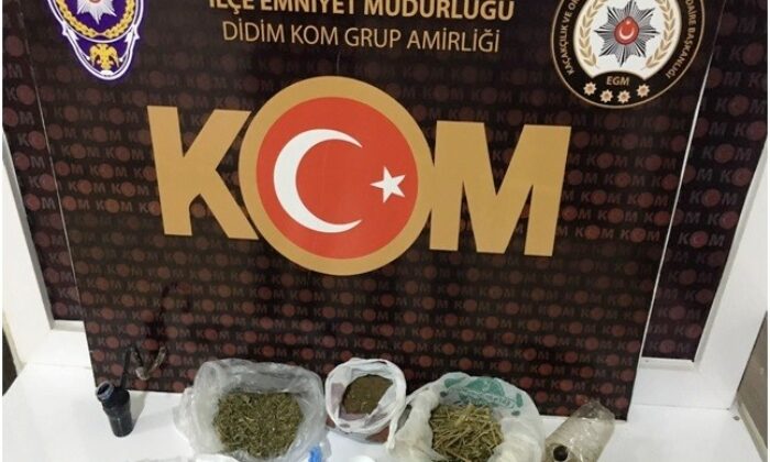 Sakız kutusuna uyuşturucu saklamış