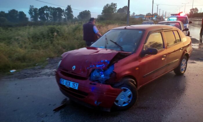 Samsun’da otomobil tır ile çarpıştı: 1 yaralı