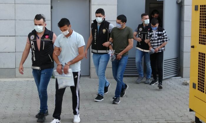 Samsun’da uyuşturucu ticaretinden 4 kişi adliyeye sevk edildi
