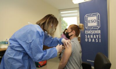 Sanayi sektöründen günde bin kişi aşılanıyor