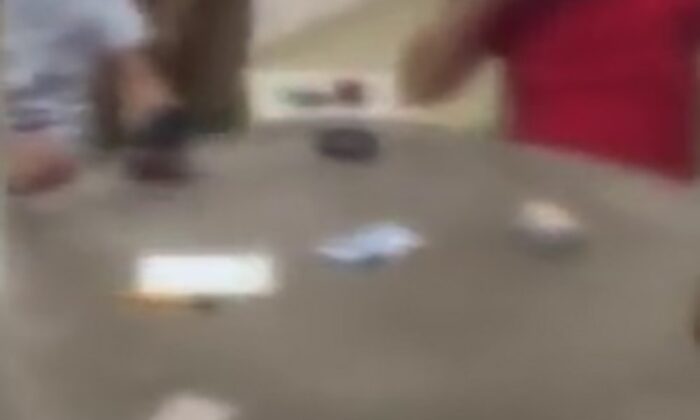 Sancaktepe’de kumar baskınında 13 bin 876 lira ceza