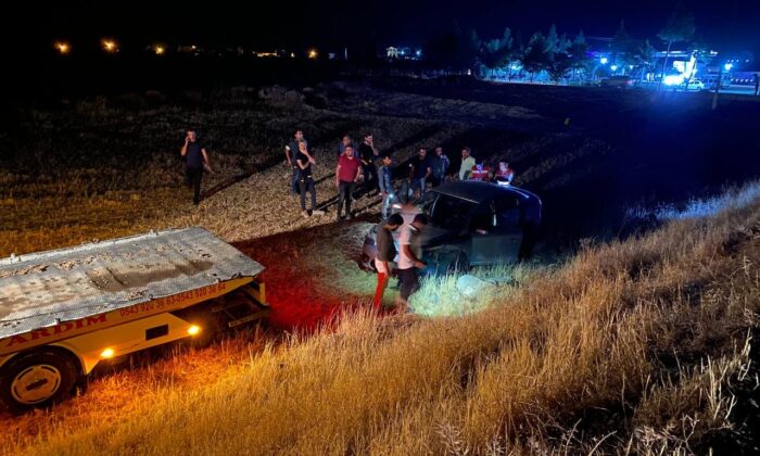 Şanlıurfa’da iki otomobil çarpıştı: 5 yaralı