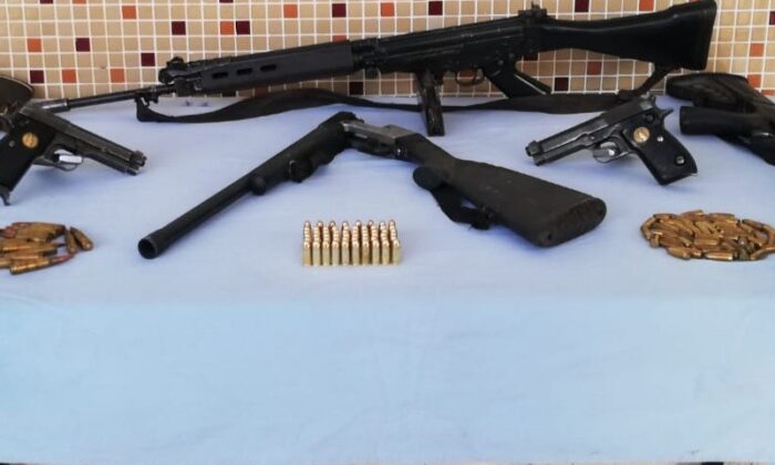 Şanlıurfa’da silah kaçakçılarına operasyon: 3 gözaltı