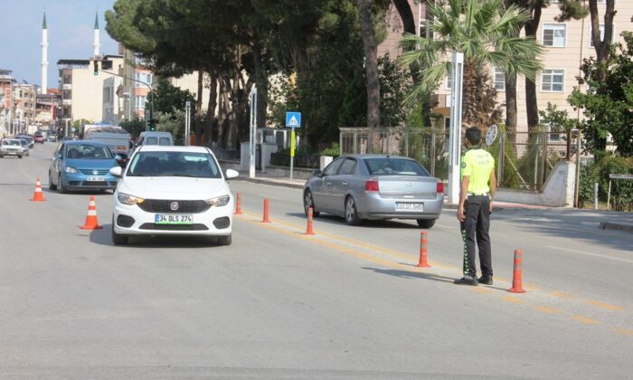Sarıgöl emniyetinden geniş çaplı asayiş ve trafik uygulaması