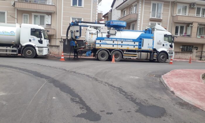 SASKİ ekipleri temizlik çalışmalarını sürdürüyor